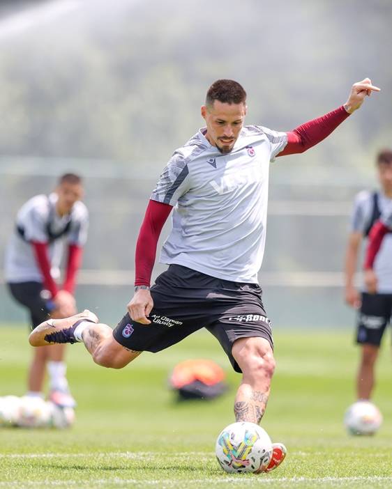 Trabzonspor, Bjelica ile ara vermedi! Alanyaspor maçı hazırlıkları başladı 12